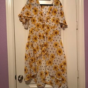 Sunflower and polka-dot kimono